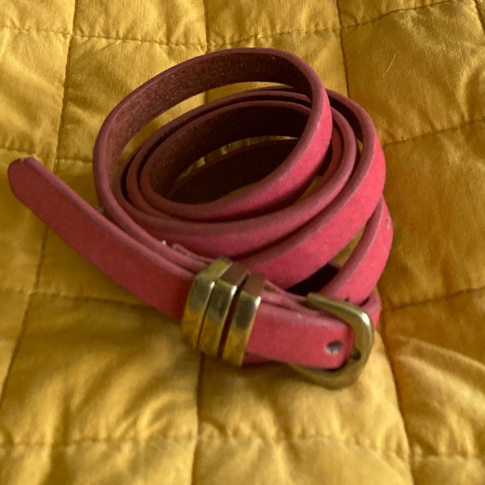 Ultra Skinny  Leather Belt Triple Loop Solid Brass Buckle 6 Holes 46.5”